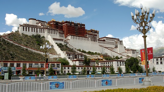 Potala Palace Buddhist Architecture